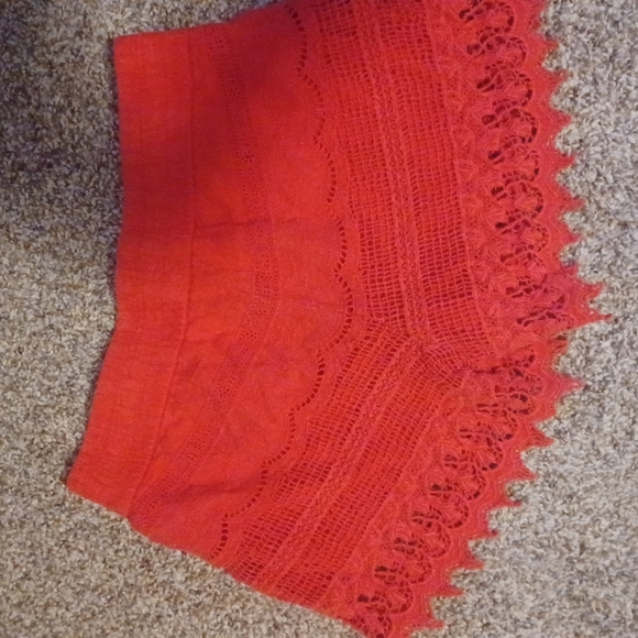 Womens no boundaries size Small shorts - Picture 3 of 3